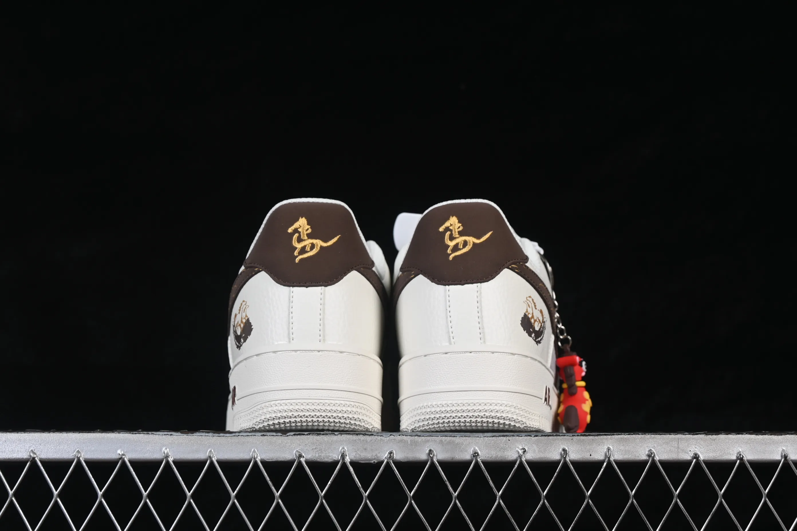 All categories Nk Air Force 1 Air Force series Nk Air Force 1 Low Air Force low-top Nike Air Force 1'07 Low Year of the Horse joint beige brown gold Air Force 1 low-top casual sneakers FQ7637-001